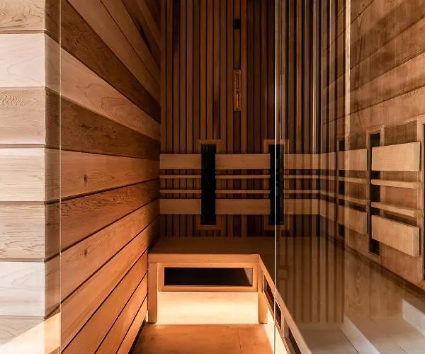 T Apartments&spa Aparthotel 4*