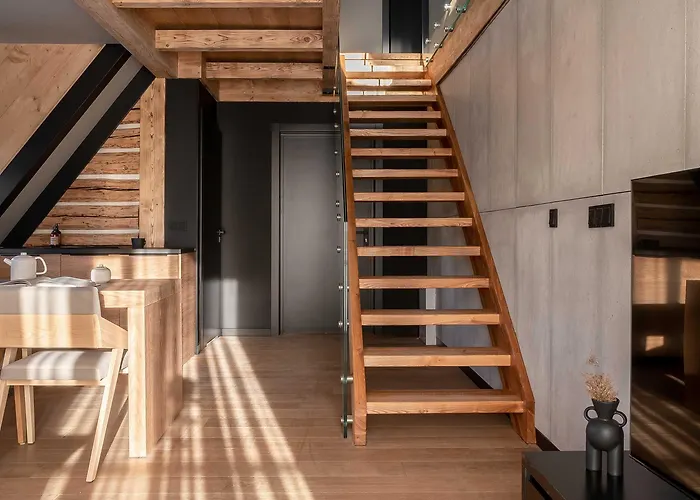 T & Lägenhetshotell 4*